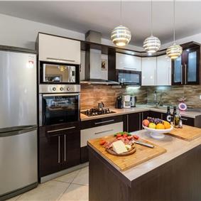 6 bedroom villa with pool in Milna, Brac Island sleeps 11